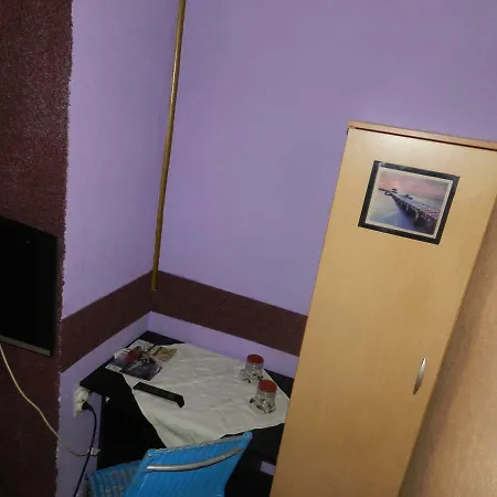 Hostel Pansion Venera *